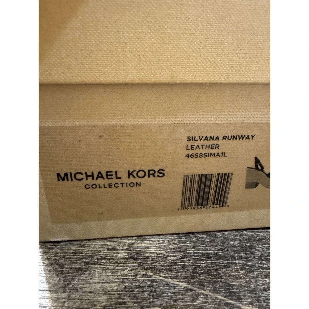 Michael Kors Collection Silvana Runway platform sandal in black leather Size 8 - Picture 16 of 16